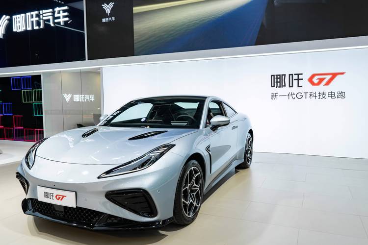 广州黄埔区佰创威企业管理咨询哪吒汽车在智能汽车领域的表现，领途汽车在新能源汽车市场中的影响力